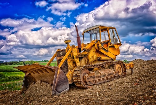 Location d'une mini-pelle pour votre chantier : Quels sont les avantages ?